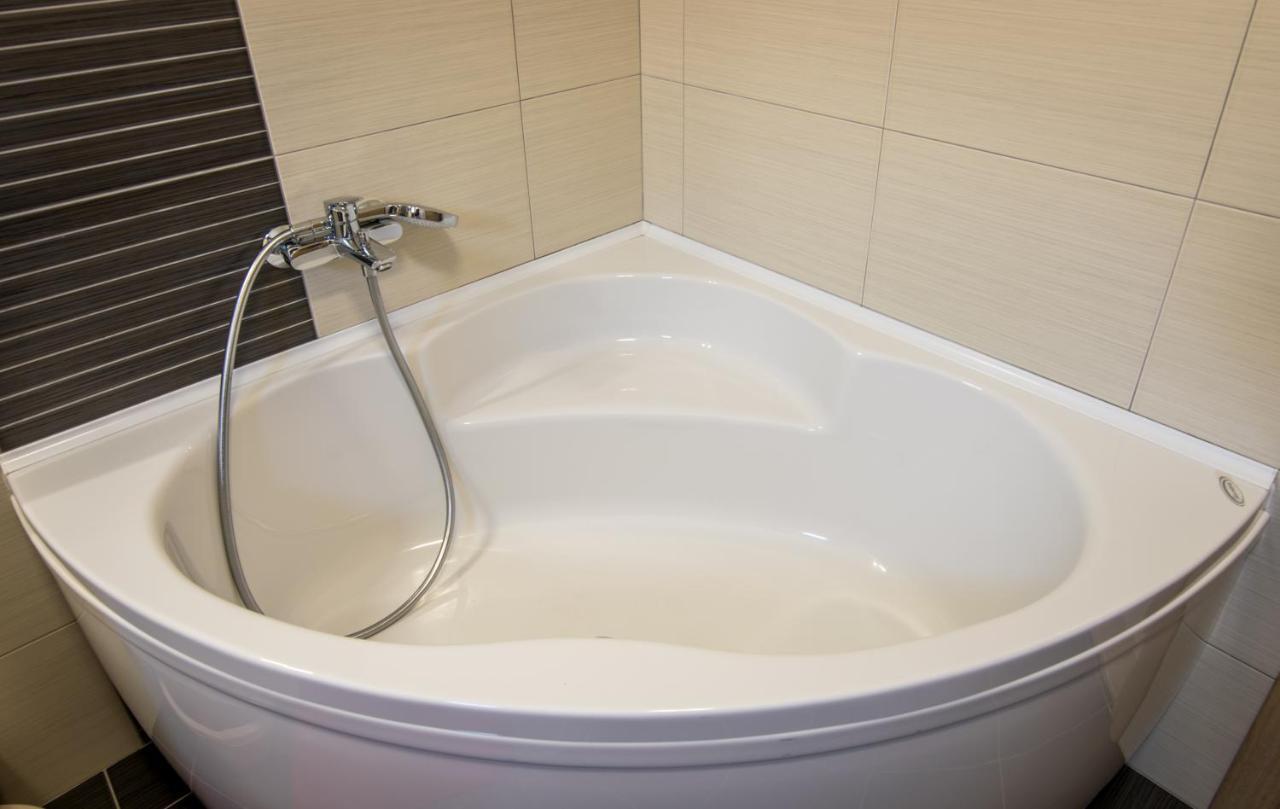 Appartamento Apartman Petra Makarska Esterno foto